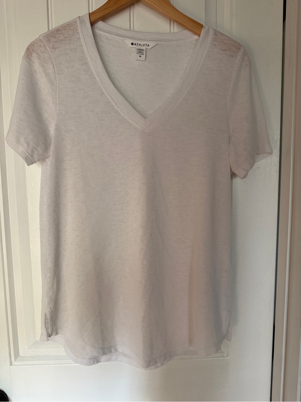 Athleta White V-Neck Short Sleeve Tee